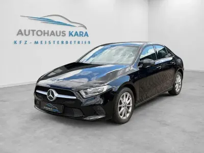 Gebraucht Mercedes A250 Business 160 PS (117 kW) 2020 Schwarz Limousine