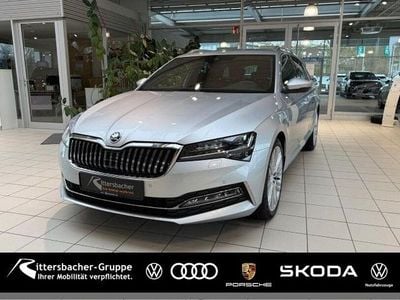 Gebraucht Skoda Superb LAURIN & KLEMENT 200 PS (147 kW) 2022 (brilliantsilber metallic) Kombi