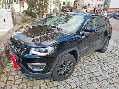 Gebraucht Jeep Compass Limited 170 PS (125 kW) 2018 Schwarz SUV
