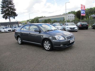 gebraucht Toyota Avensis 1.8 Sol Liftback