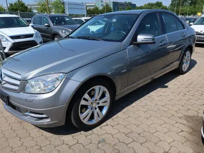 Gebraucht Mercedes C300 231 PS (169 kW) 2009 Silber Limousine