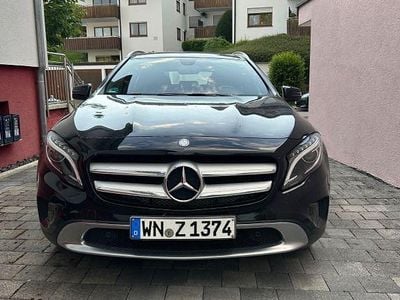 Mercedes GLA180
