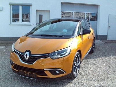 Begagnad Renault Scénic IV Bose Edition 160 HK (117 kW) 2017 Svart Minibuss
