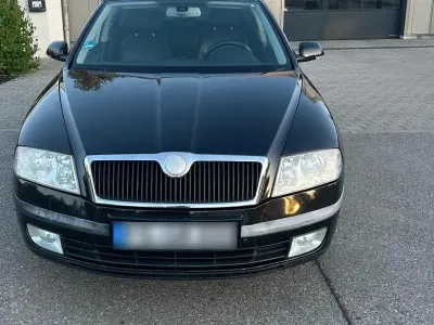 Gebraucht Skoda Octavia Ambiente 160 PS (117 kW) 2008 Schwarz Kombi
