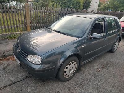 VW Golf IV