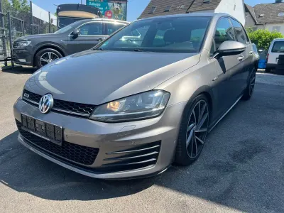 Gebraucht VW Golf VII GTD 184 PS (135 kW) 2016 Grau Limousine
