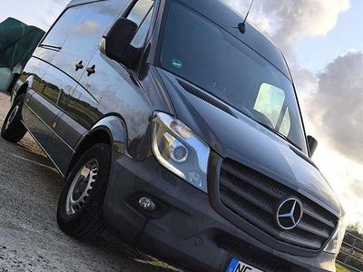 Grau Gebraucht 2017 Mercedes Sprinter Van | 36.000 €
