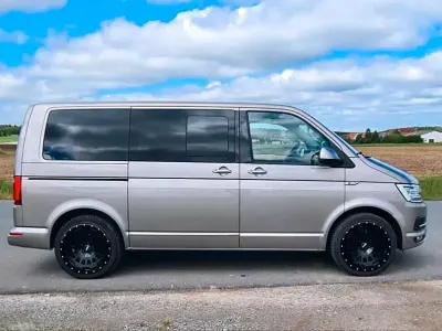 Gebraucht VW Multivan Generation Six 150 PS (110 kW) 2016 Beige Van / Kleinbus