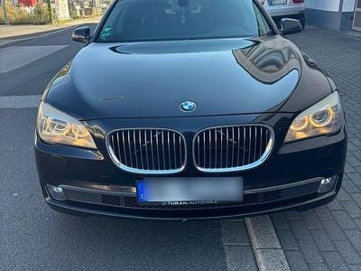 BMW 730