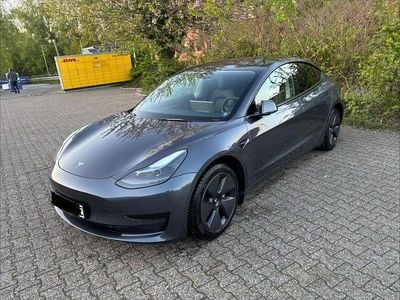 Begagnad Tesla Model 3 RWD 208 kW (283 HK) 2022 Silver Sedan