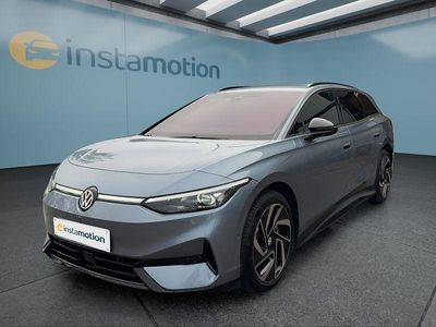 Gebraucht VW ID.7 Pro 210 kW (286 PS) 2025 Blau Kombi