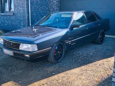 Begagnad Audi Quattro 136 HK (100 kW) 1988 Blå Sportkupé