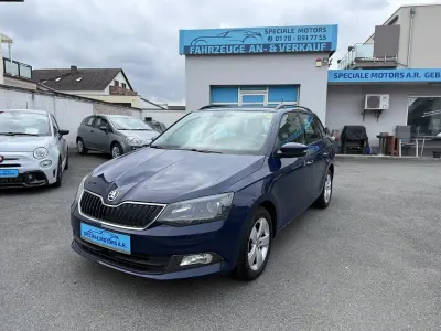 Gebraucht Skoda Fabia Ambition 90 PS (66 kW) 2015 Blau Kombi