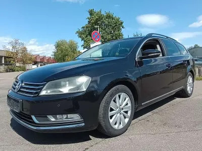 Gebraucht VW Passat Comfortline 140 PS (102 kW) 2012 Schwarz Kombi