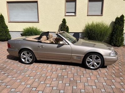Gold Gebraucht 2000 Mercedes SL500 Cabrio | 27.000 € (Etwas zu teuer)