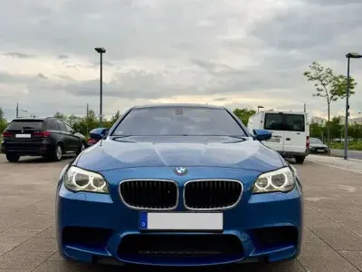 Gebraucht BMW M5 Performance 560 PS (411 kW) 2012 Blau Limousine