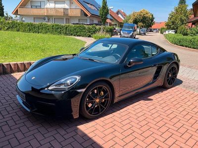 Porsche 718 Cayman