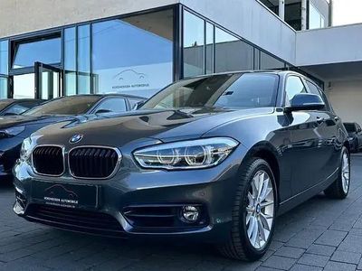 Usata BMW 120 Sport Line 184 CV (135 kW) 2018 Grigio Utilitaria