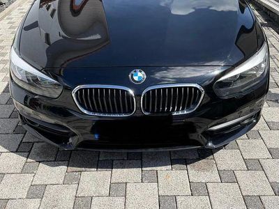 Schwarz Gebraucht 2019 BMW 118 Kleinwagen | 12.750 € (Fairer Preis)