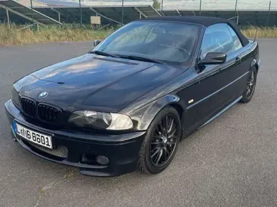 Gebraucht BMW 330 Cabriolet M Sport 231 PS (169 kW) 2001 Schwarz Cabrio