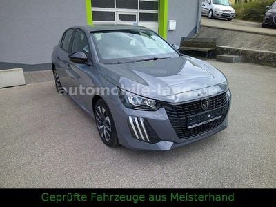 Gebraucht Peugeot 208 Active 101 PS (74 kW) 2024 Grau/typ aussenverkleidung met Kleinwagen