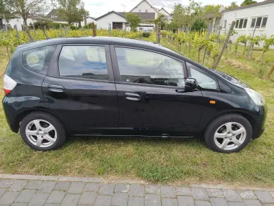 Gebraucht Honda Jazz ES 88 PS (64 kW) 2009 Schwarz Kleinwagen