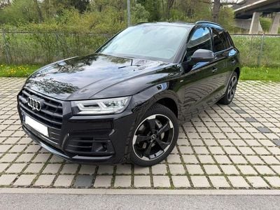 Używany Audi Q5 Ambiente 299 KM (219 kW) 2020 Czarny SUV