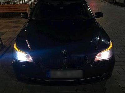 Usata BMW 525 197 CV (144 kW) 2008 Nero Utilitaria