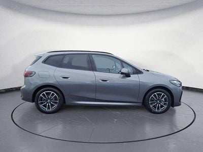 Neu BMW 220 Active Tourer 163 PS (119 kW) 2026 Grau Van / Kleinbus