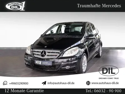 Gebraucht Mercedes B180 116 PS (85 kW) 2010 Schwarz Van / Kleinbus