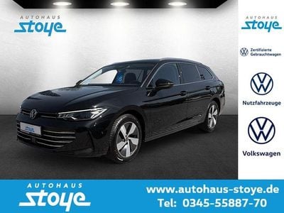 Gebraucht VW Passat IQ Drive 150 PS (110 kW) 2025 Schwarz Kombi