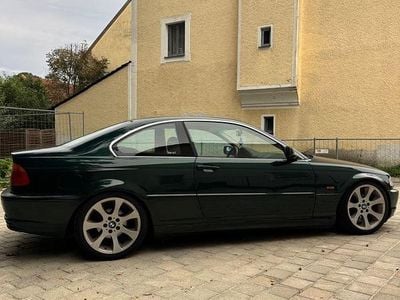 BMW 323