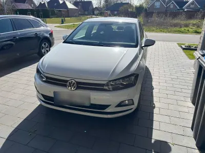 Gebraucht VW Polo Highline 95 PS (69 kW) 2019 Weiß Kleinwagen