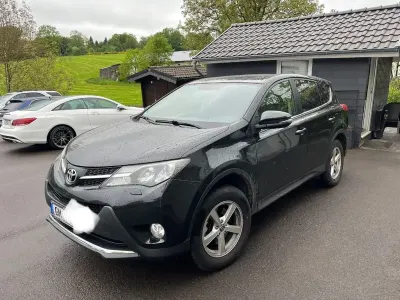 Gebraucht Toyota RAV4 Executive 150 PS (110 kW) 2013 Schwarz SUV