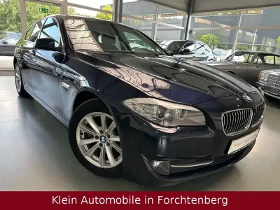Gebraucht BMW 523 204 PS (150 kW) 2011 Blau Limousine