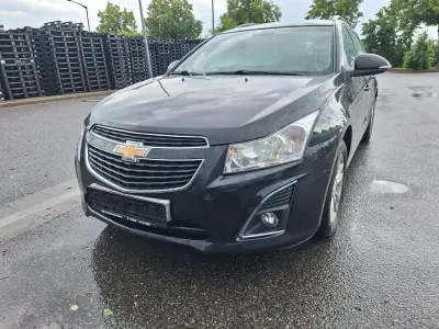 Gebraucht Chevrolet Cruze LS 117 PS (86 kW) 2014 Schwarz Kombi