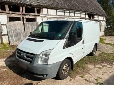 Gebraucht Ford Transit 85 PS (62 kW) 2009 Weiß Van