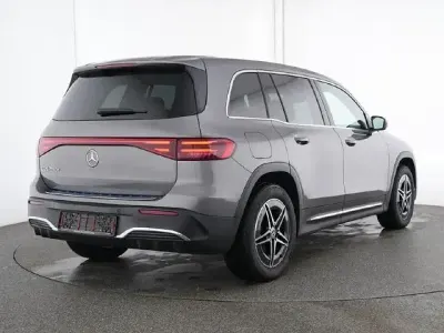 Gebraucht Mercedes EQB250 AMG 139 kW (190 PS) 2025 Lack mountaingrau (metallic) SUV