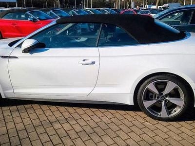 Weiß Gebraucht 2018 Audi A5 Cabriolet Sport Cabrio | 31.990 € (Teuer)