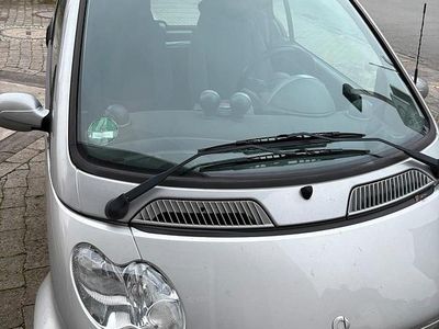 Silber Gebraucht 2004 Smart ForTwo Coupé Coupé | 1.800 € (Fairer Preis)