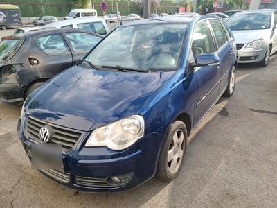 VW Polo