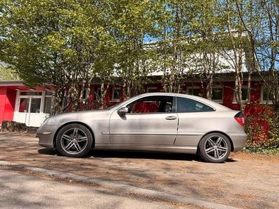 Usata Mercedes CL180 155 CV (114 kW) 2003 Andere farben Coupé