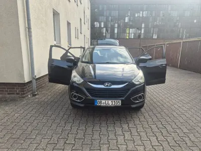 Usata Hyundai ix35 Trend 116 CV (85 kW) 2012 Nero SUV