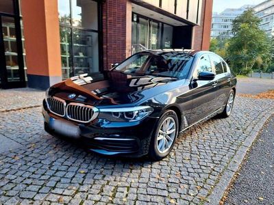 Gebraucht BMW 520 185 PS (136 kW) 2018 Schwarz Limousine