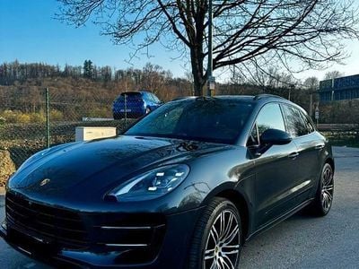 Gebraucht Porsche Macan Turbo Performance Package 441 PS (324 kW) 2018 Grau SUV