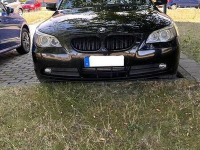 BMW 523