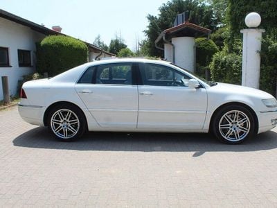VW Phaeton