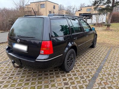 Gebraucht VW Bora 131 PS (96 kW) 2004 Schwarz Kombi