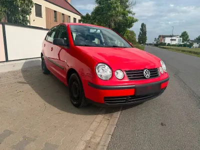 Gebraucht VW Polo 75 PS (55 kW) 2002 Rot Limousine