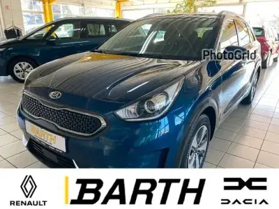 Usata Kia Niro Vision 105 CV (77 kW) 2019 Blu SUV